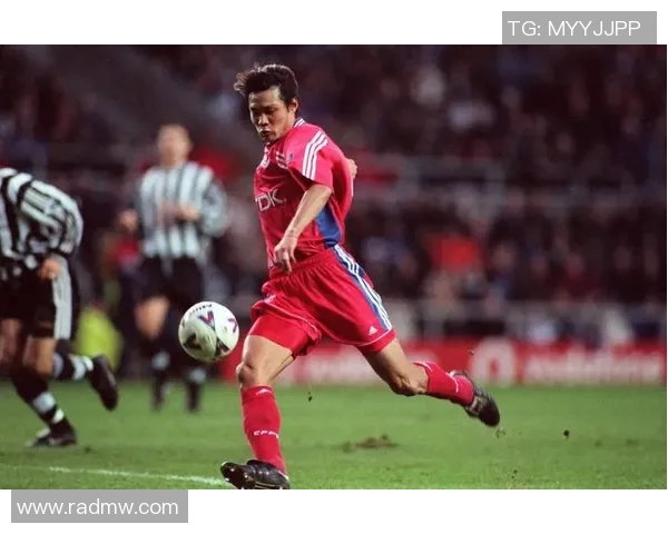 大牙哥足球明星名字大全及其背后的故事与成就解析