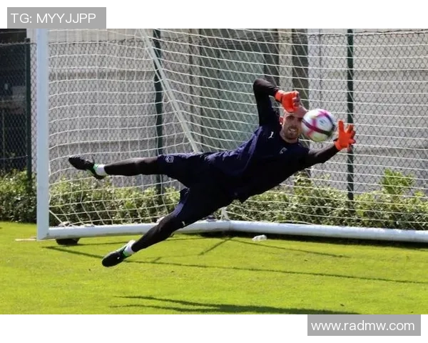 克莱蒙对阵尼姆精彩直播全程回顾与赛后分析